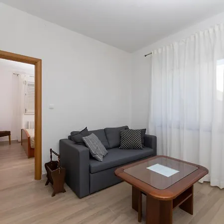 Ella Apartment Supetar